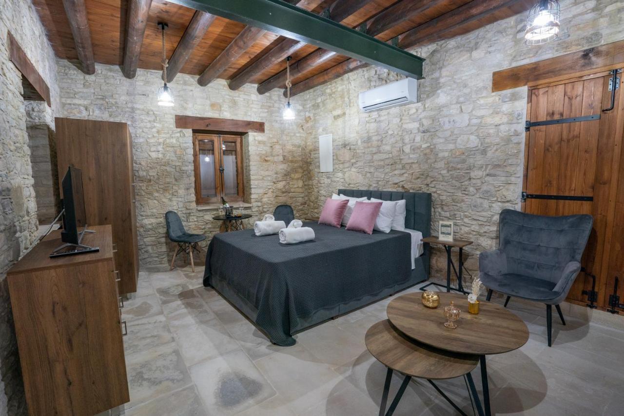 Eidyllio Luxury Suites Omodos Ngoại thất bức ảnh