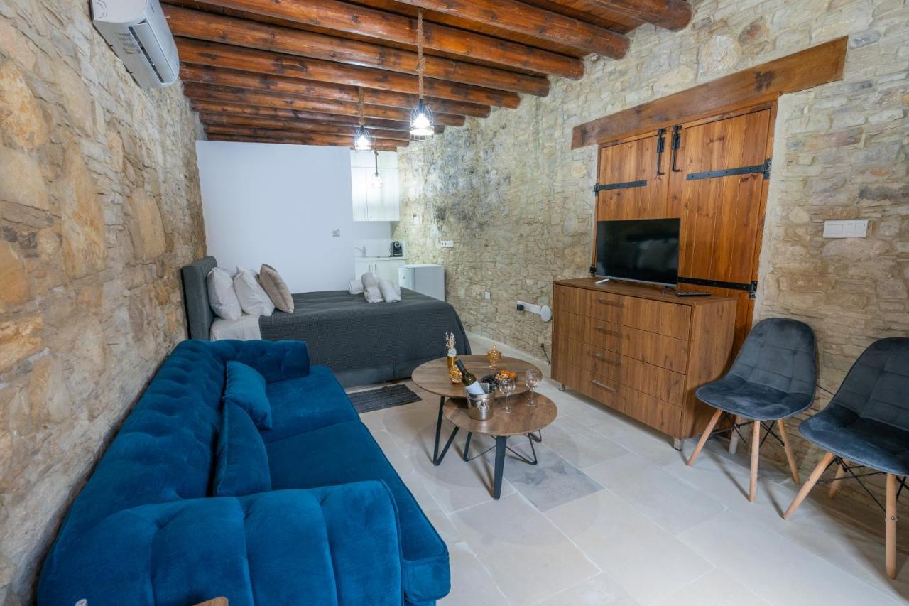 Eidyllio Luxury Suites Omodos Ngoại thất bức ảnh